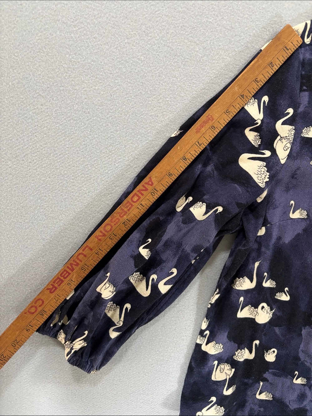 Maeve Anthropologie Navy Swan flannel Print Button-Front Women's Top M - Picture 8 of 10